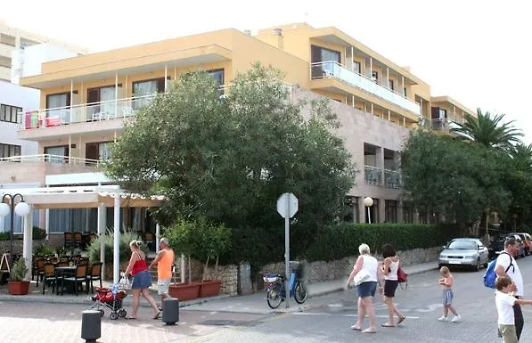 ***  Hotel La Nina Cala Millor  Spanien